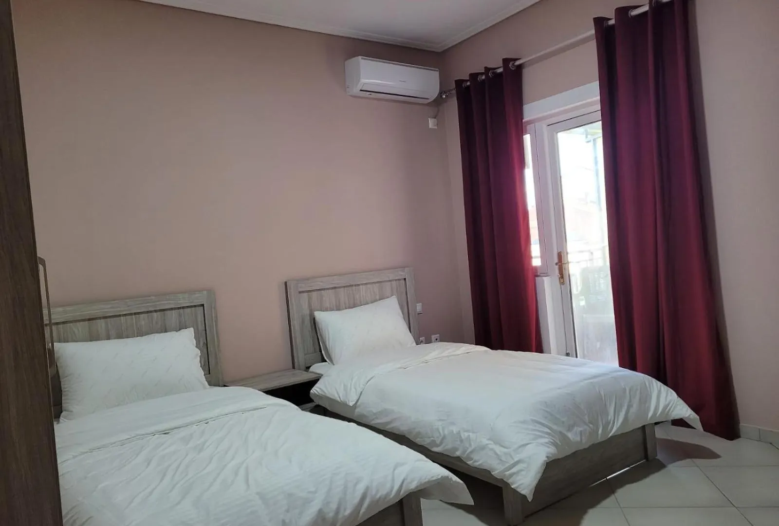House Rooms Korcza Albania